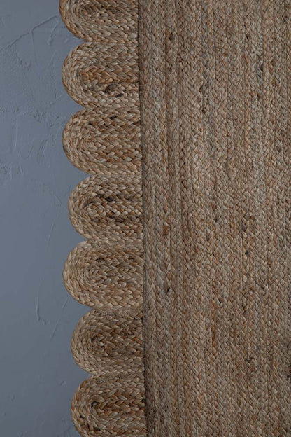 Scalloped Runner- Natural